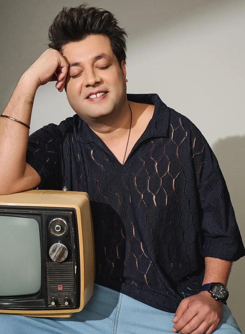 Instafab Plus Men's Navy Blue Honeycomb-Knit Polo T-Shirt